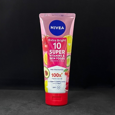 NIVEA Extra Bright 10 Super Vitamins & Skin Foods Serum in Lotion with ...