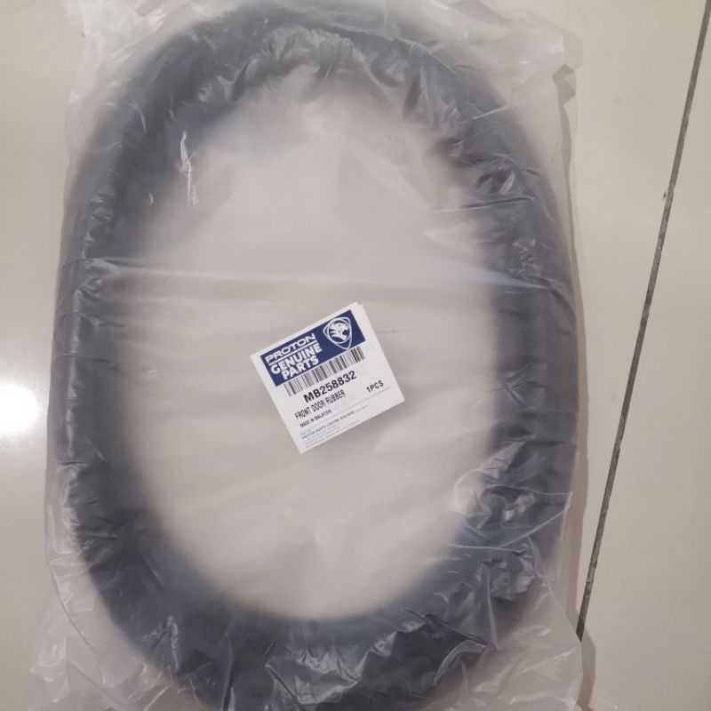 Original Proton Saga Proton Iswara Iswara Lmst Door Rubber Weatherstrip Pc Shopee