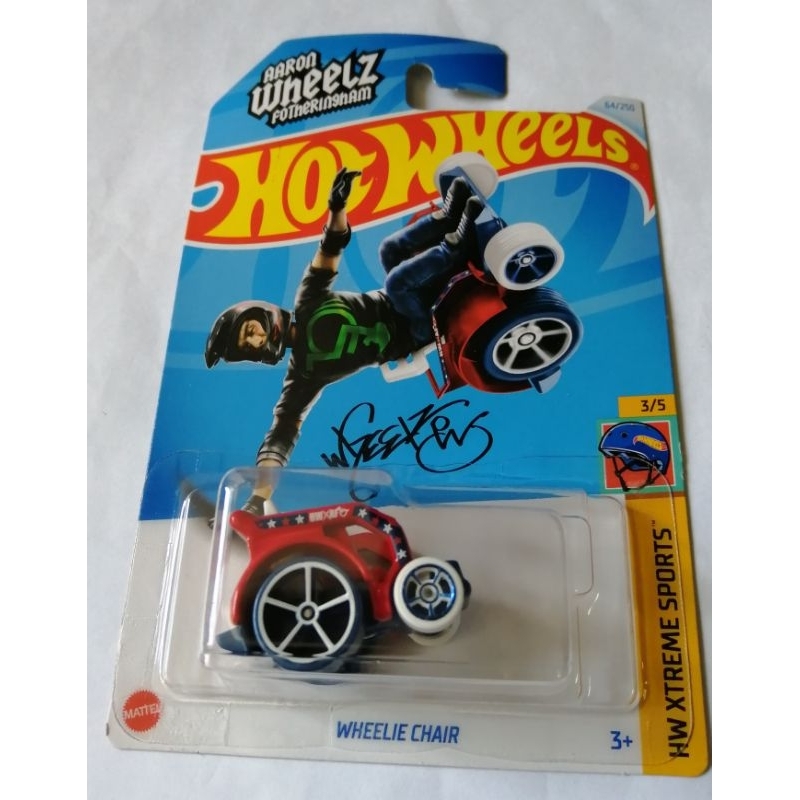 Wheelie chair on sale hot wheels