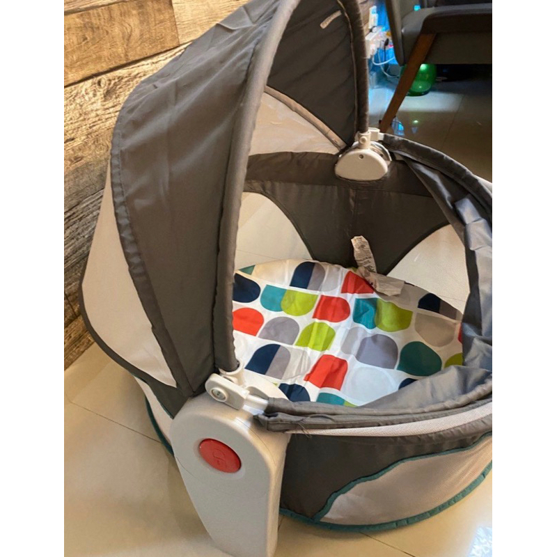 FisherPrice OnTheGo Baby Dome Portable Baby Bed, Barrier, Playpen