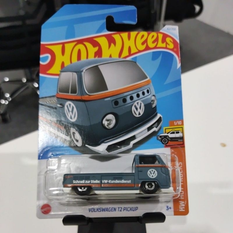 Hot Wheels Case C 2024 Volkswagen T2 Pickup | Shopee Malaysia