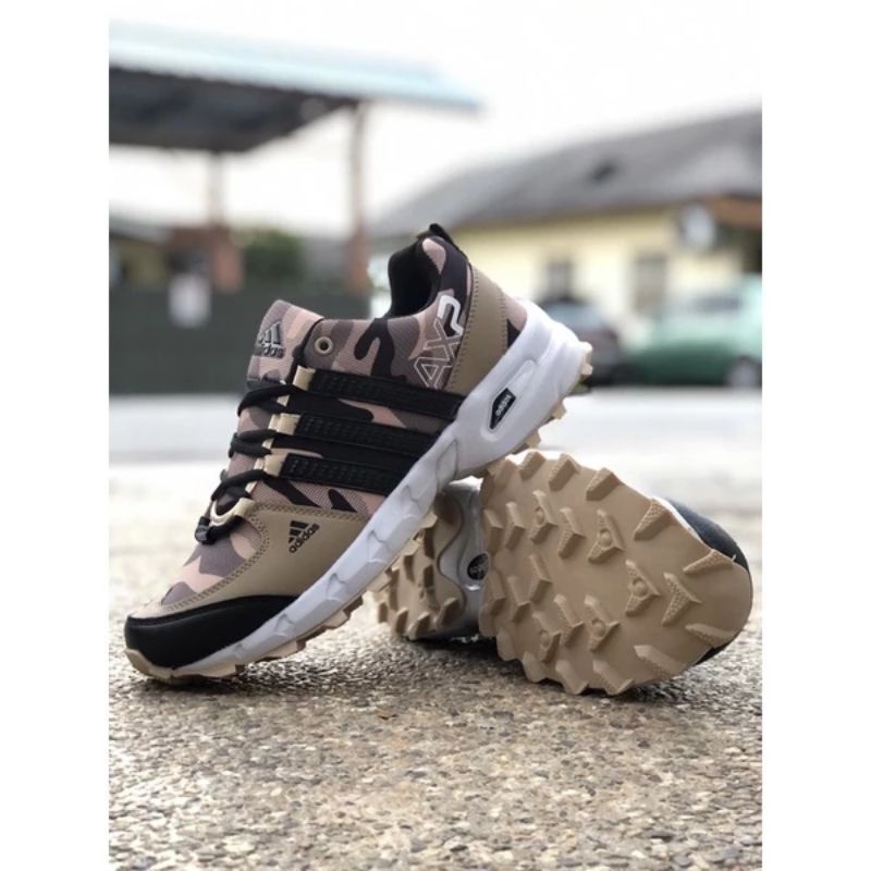 ADIDAS AX2 SNEAKERS SHOES KASUT SUKAN LELAKI SIZE 41 45 EURO CAMO 41 PGMall