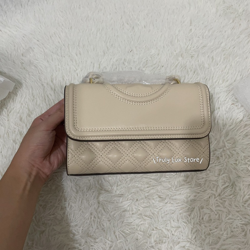 Tory burch fleming light taupe hotsell