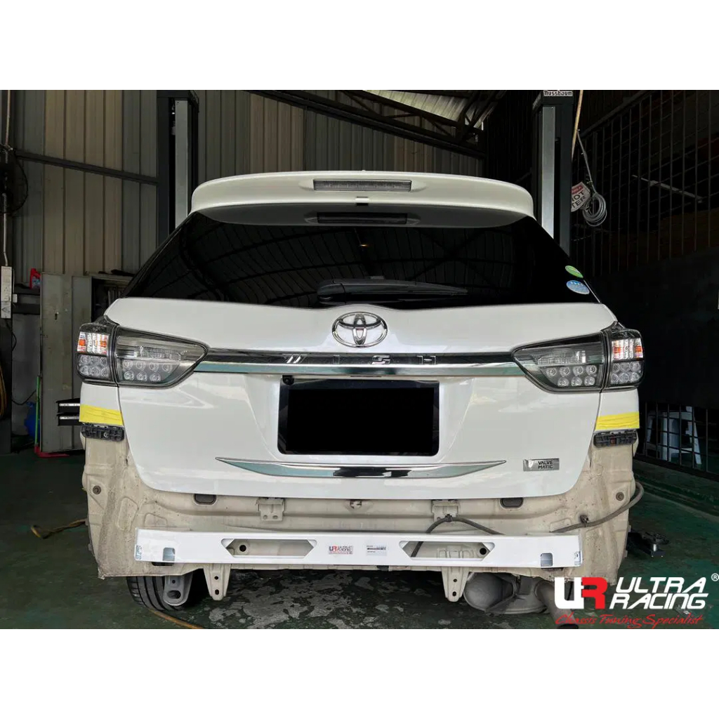 Toyota Wish Gen 2 (AE20) 1.8 2Wd / 4Wd 2009 ~ 2017 - Ultra Racing Rear ...