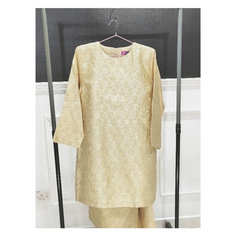 Baju Kurung Moden Songket Brocade Nude Gold Cream Gold S- XXL LIMITED ...