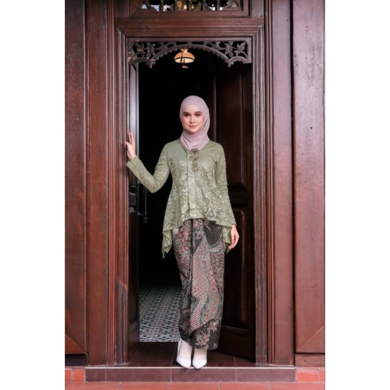 BCL LACEY KEBAYA RAYA 2024(Sila Pm Admin Sebelum Order) | Shopee Malaysia