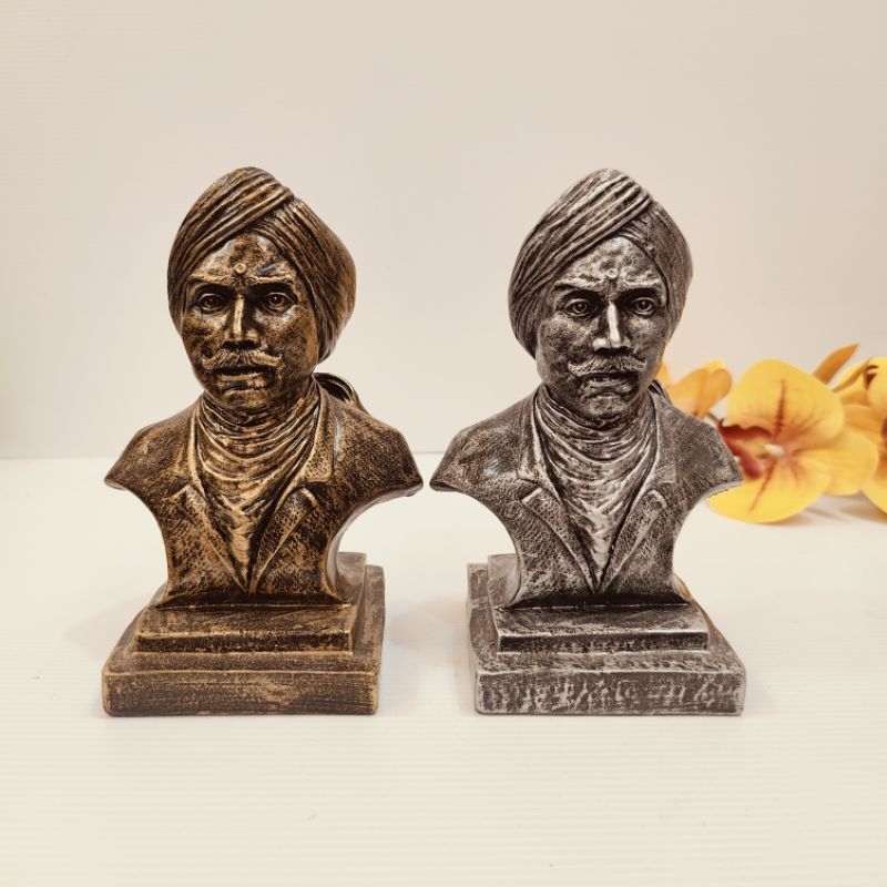 Mahakavi Bharathiyar Statue Can Be A Perfect Decoration Piece To Be 