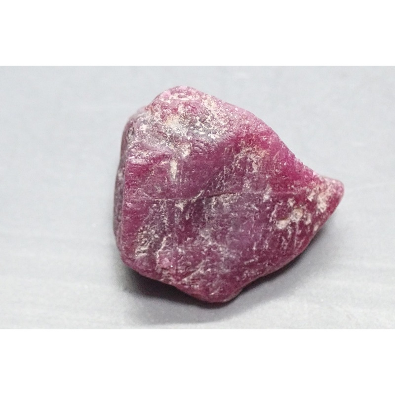 11.35 ct t.w Rough Purplish Red Ruby Unheated Guinea #03 | Shopee Malaysia