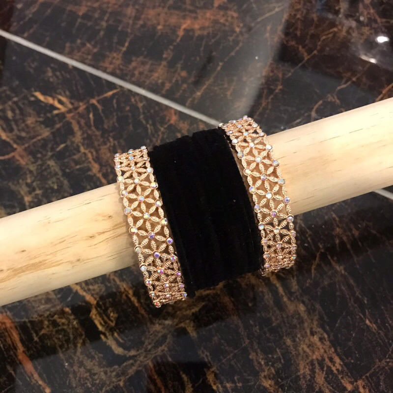 FANCY VELVET BANGLES WITH STONE WORK SIDE BANGLE | Shopee Malaysia