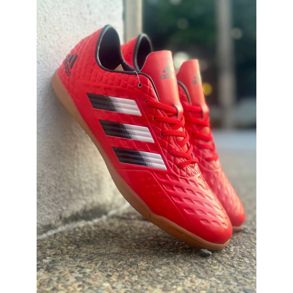 Kasut futsal clearance adidas sala terbaru