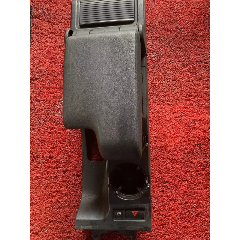🔥USED JAPAN🔥BMW E46 3 SERIES LEATHER CONSOLE CENTRE ARMREST *KAKI PATAH