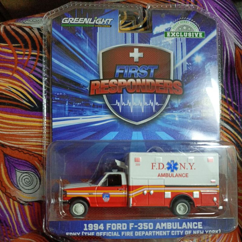 Modellino Greenlight 1:64 Ford F-350 Ambulanza - Polizia Transito Washington DC (1994)