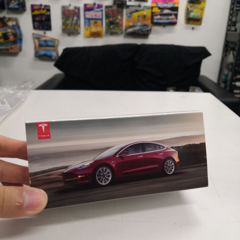 Bburago tesla clearance