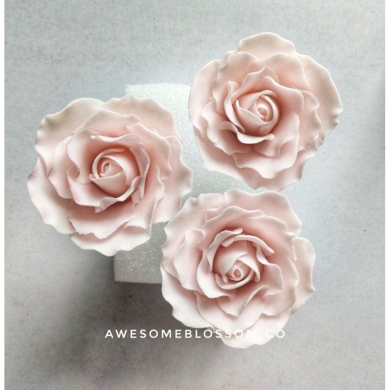 Edible Gumpaste Sugarflower Ruffle Roses Set of 3 | Shopee Malaysia