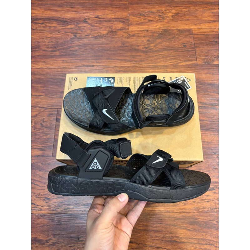 Sandal hot sale nike acg