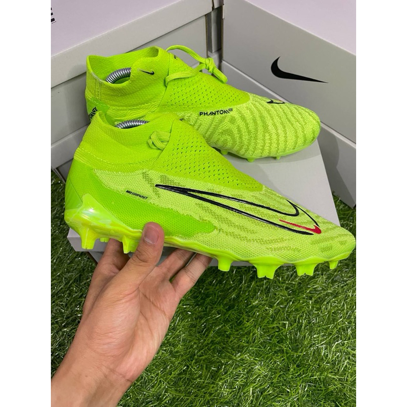 kasut bola nike phantom