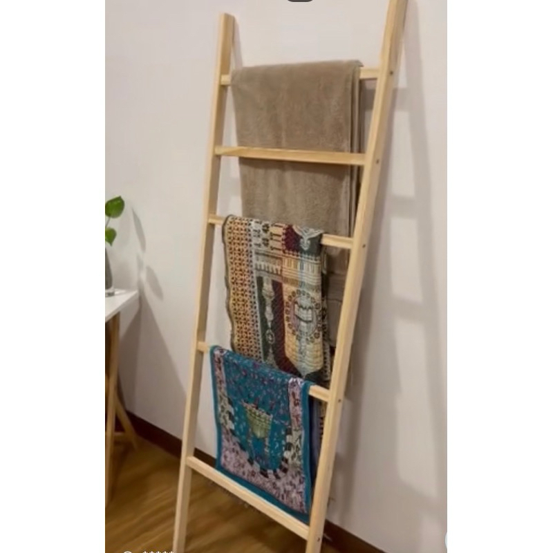 towel rack/rak sejadah viral/deco rack tangga ladder kayu/rak kayu ...