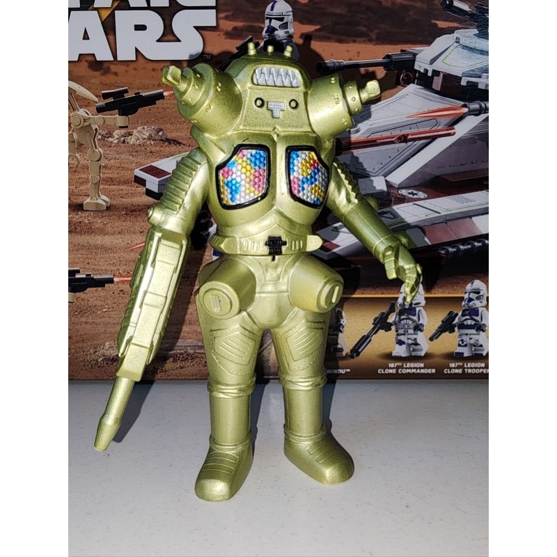 Bandai Ultraman Ultra Monster Kaiju Sofubi 5.5 spark doll Bandai Ultraman Ultra Monster Kaiju Sofubi 5.5 spark doll