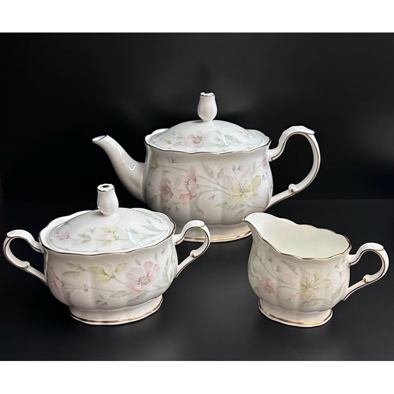 Narumi Pastel Garden Bone China Tea Pot, Sugar Bowl & Creamer Sold