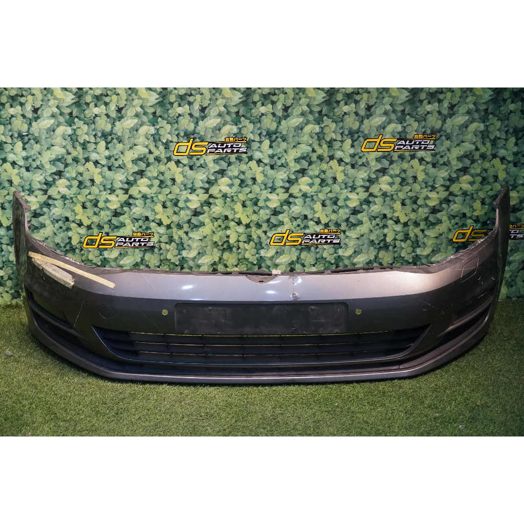 Volkswagen Golf MK7 1.4 tsi mk7 front bumper 2nd hand ori used ...