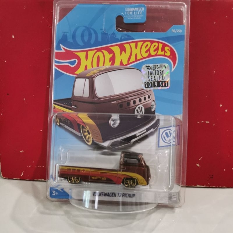 Hot Wheels Volkswagen T2 Pickup Sth Super Treasure Hunt Fs Factory Seal Card Shopee Malaysia 3841