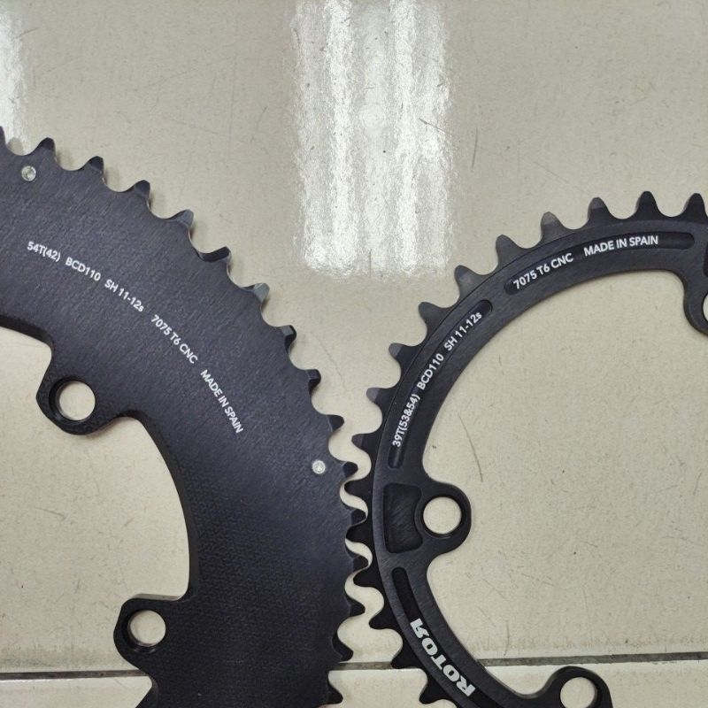 ROTOR AERO ROUND RINGS AND OVAL CHAINRING 52/36 , 53/39 ,54/39