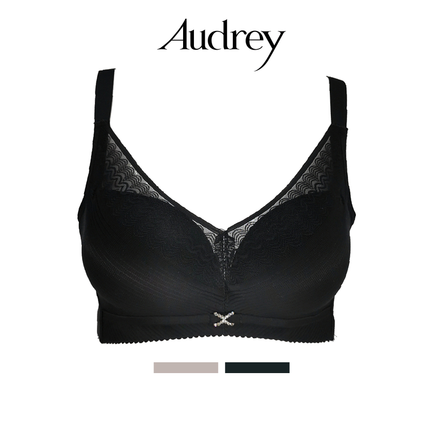 Audrey Style Wireless 5/8 Moulded Bra - B Cup Size 73-8137