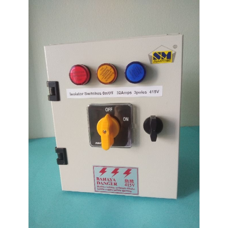 Isolator switch On/Off with metal enclosure (32Amps 3poles 415V ...