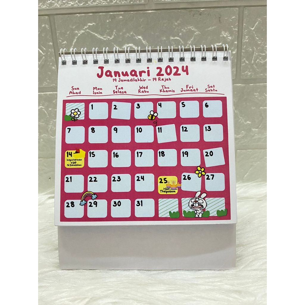 Kalendar Meja Mini 2024 (COMEL DAN KECIK) (Soft Stand) Bole Letak ...