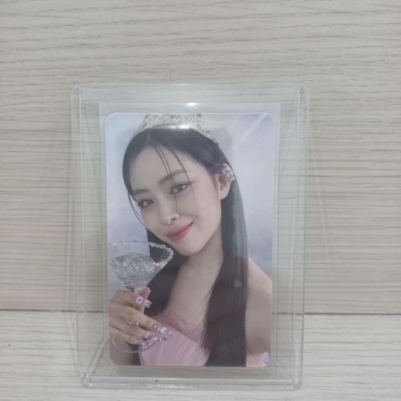 Official Itzy Ryujin Photocard Crazy in Love Cheshire Album
