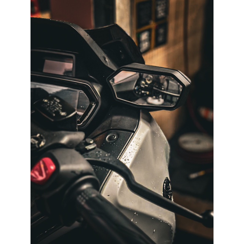 XMAX V2 XMAX V2 Side mirror integrated, Yamaha XMAX 250 V2 side mirror