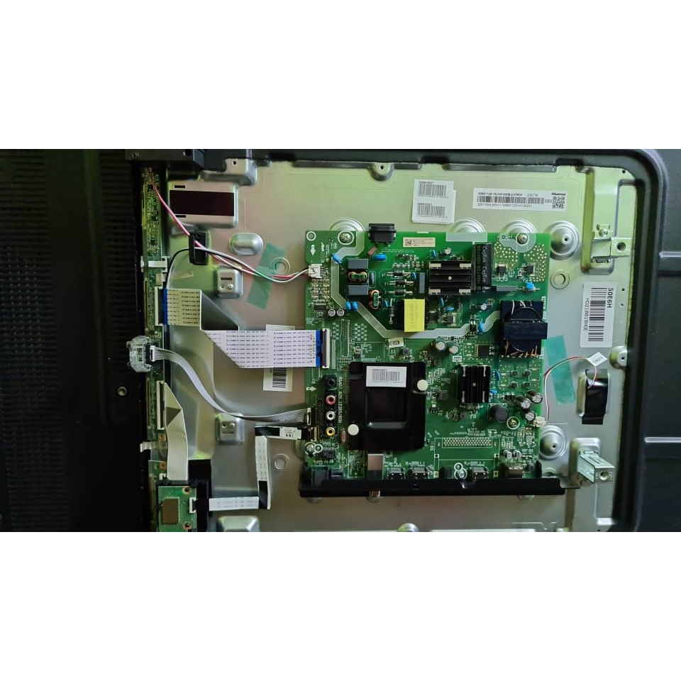 (JB06) Hisense 50E6H Mainboard, LVDS, Ribbon, Cable, Sensor. Used TV