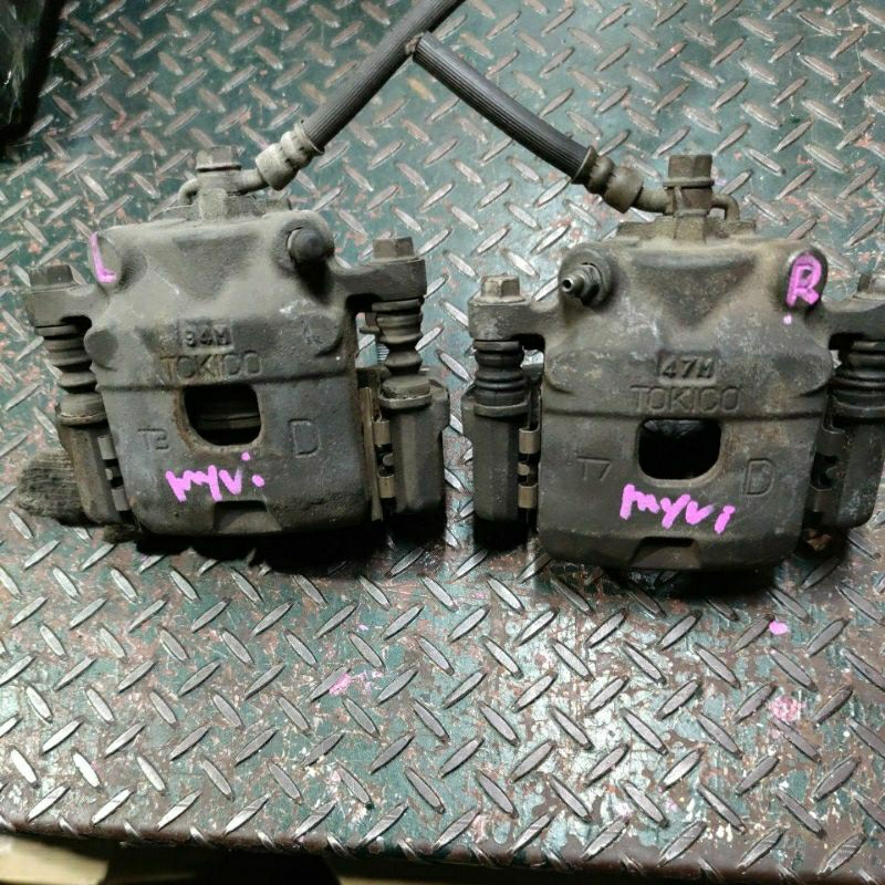 Perodua myvi 1st front brake caliper original used open JP halfcut