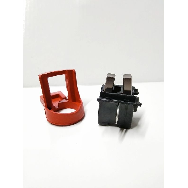 ALTERNATOR CARBON BRUSH HOLDER 40A & 50A & 70A Shopee Malaysia