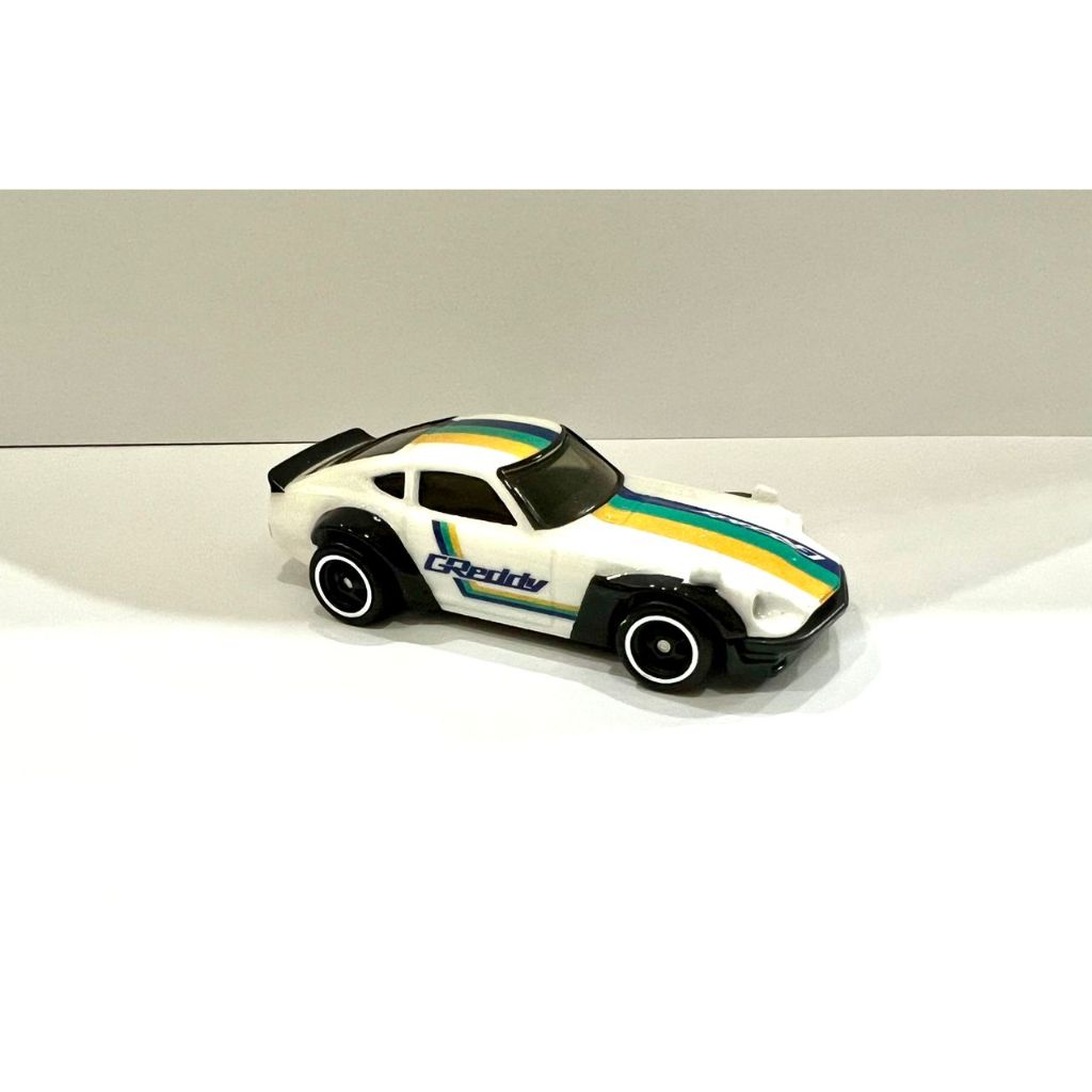 Hot Wheels Greddy Garage (Custom Datsun 240Z, Nissan Maxima Drift Car ...