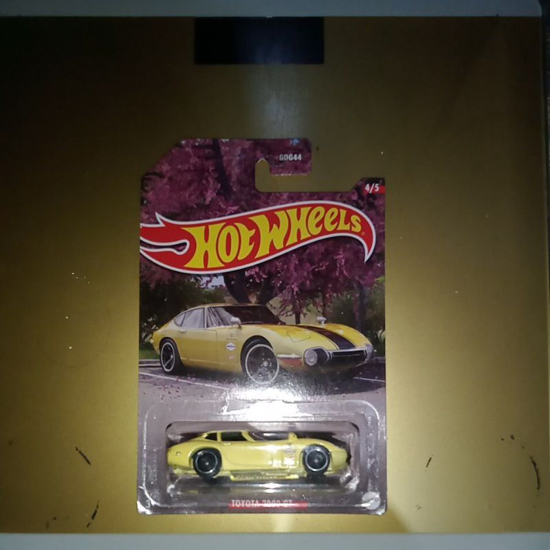 Hot wheels Toyota 2000gt yellow Japan classic | Shopee Malaysia