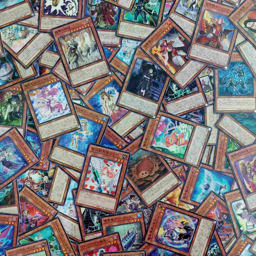 Yu-Gi-Oh Trading Card Game - Random set | Shopee Malaysia
