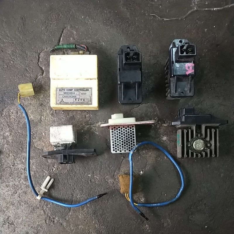 Resistor , auto Comp controller & thermistor aircond untuk model ...