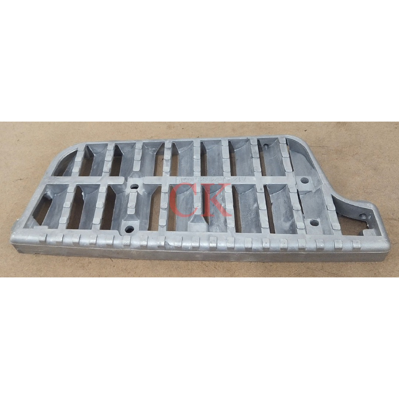 ISUZU FVR34 Foot Step Panel. | Shopee Malaysia