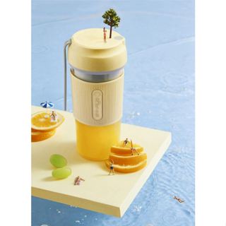 Electric Citrus Juicer Migecon / Portable Juice Maker / Mesin Jus