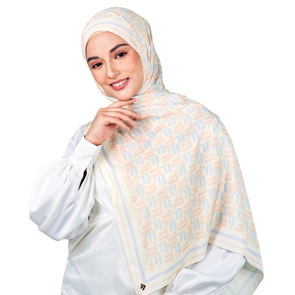 naelofar linia shawl