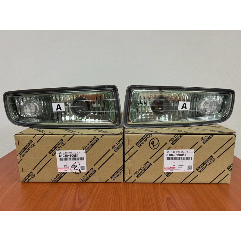 Original Land Cruiser LC100 Cygnus Front Bumper Fog Light Fog Lamp