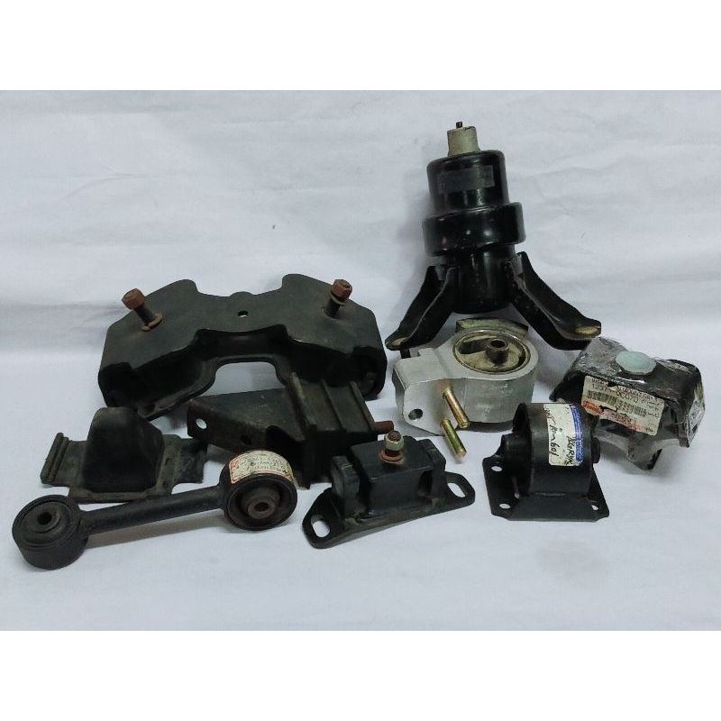 ENGINE/GEARBOX MOUNTING TOYOTA KE20 KE30 CROWN LS110 AE90 AE92 VIOS