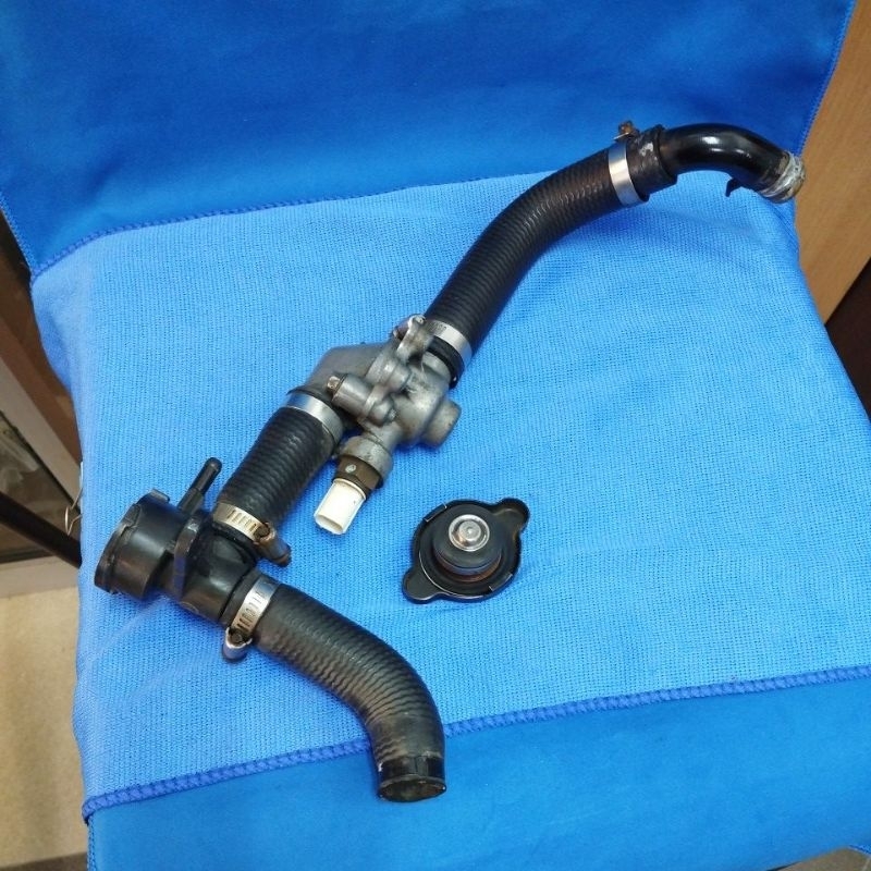 Kawasaki Ninja 250R Z250 2013 2017 radiator joint, thermostat