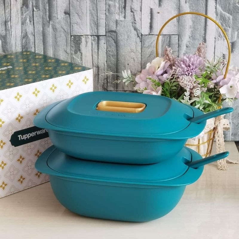 TUPPERWARE Blossom Petit Gourmet Serveware with Serving Spoon & Box