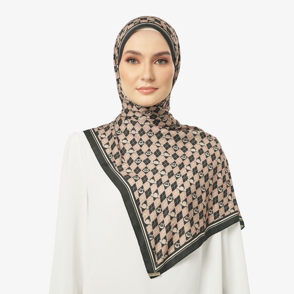 naelofar FRIENDS X Naelofar The Shawl | Shopee Malaysia