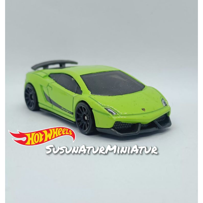 Hot wheels hot sale lamborghini 2019