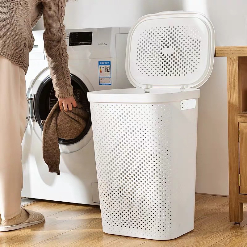 Laundry Basket Japanese Style With Cover / Minimalist Design