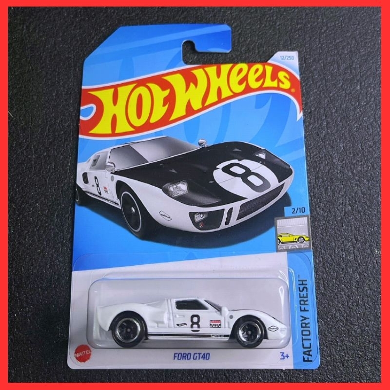 Hot Wheels Ford GT40 White 2024 Circuit Racing Car Collections Series ...