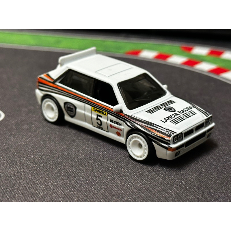 Hot Wheels Lancia Delta Integrale Rally | Shopee Malaysia